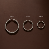 A size guide showing the three different hoop sizes.