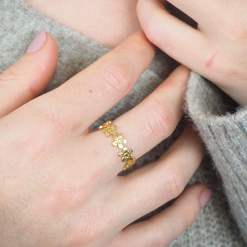 Adjustable Flower Hypoallergenic Ring