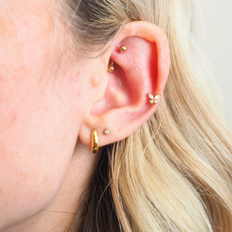 Chunky Curved Hypoallergenic Stud Earring