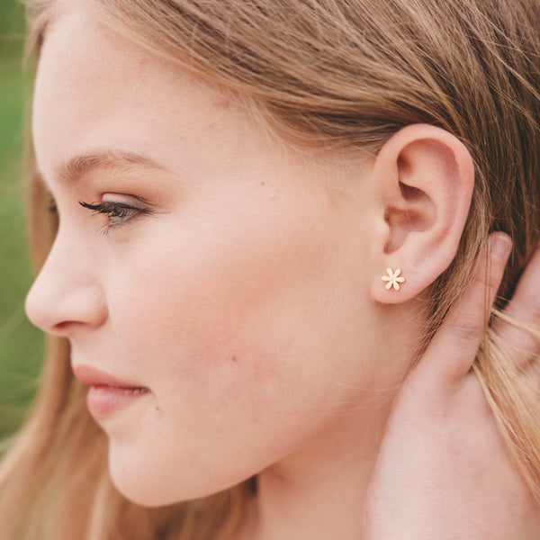 Daisy Stud Hypoallergenic Earrings
