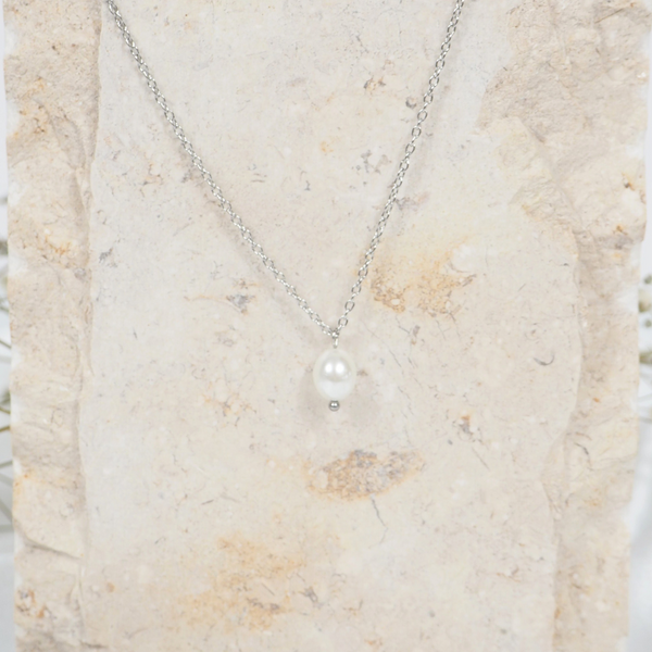 Pearl Pendant Hypoallergenic Chain Necklace